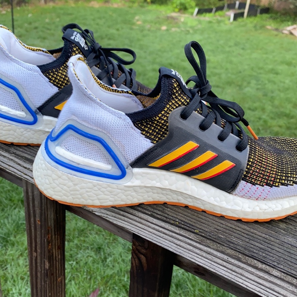 Ultra boost 19 X Toy Story 4 (Woody)